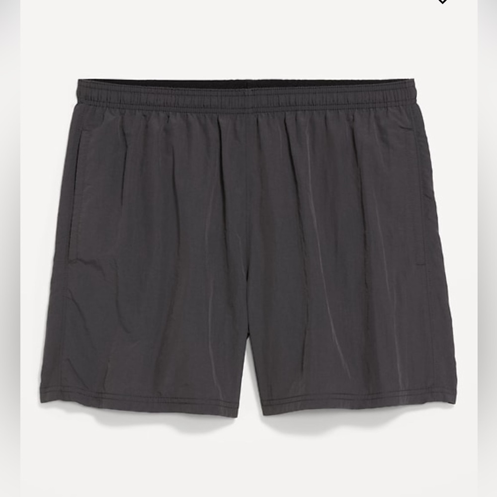 Old Navy Men’s Explore Shorts - 5 inch inseam